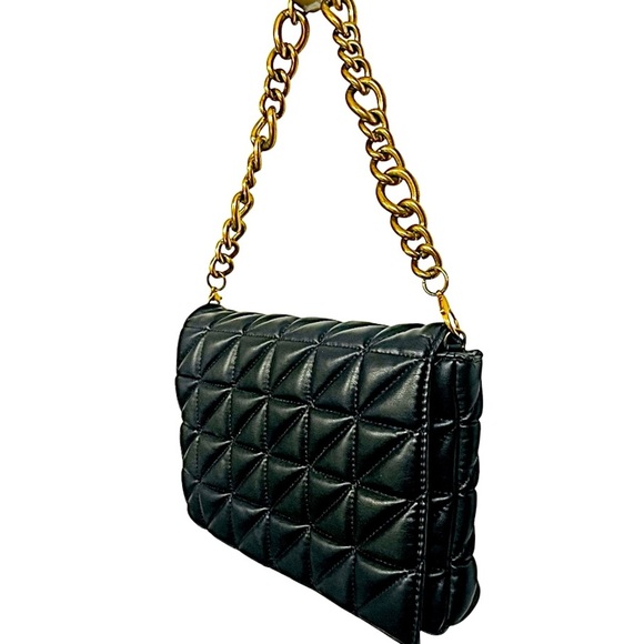 ZARA Black Quilt Gold Chain Handle Bag - Picture 4 of 7